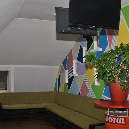 Hostel Darnitsa1 Kyiv Exterior photo